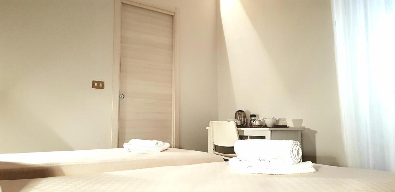 Apartament Home Lory Palermo Esterno foto