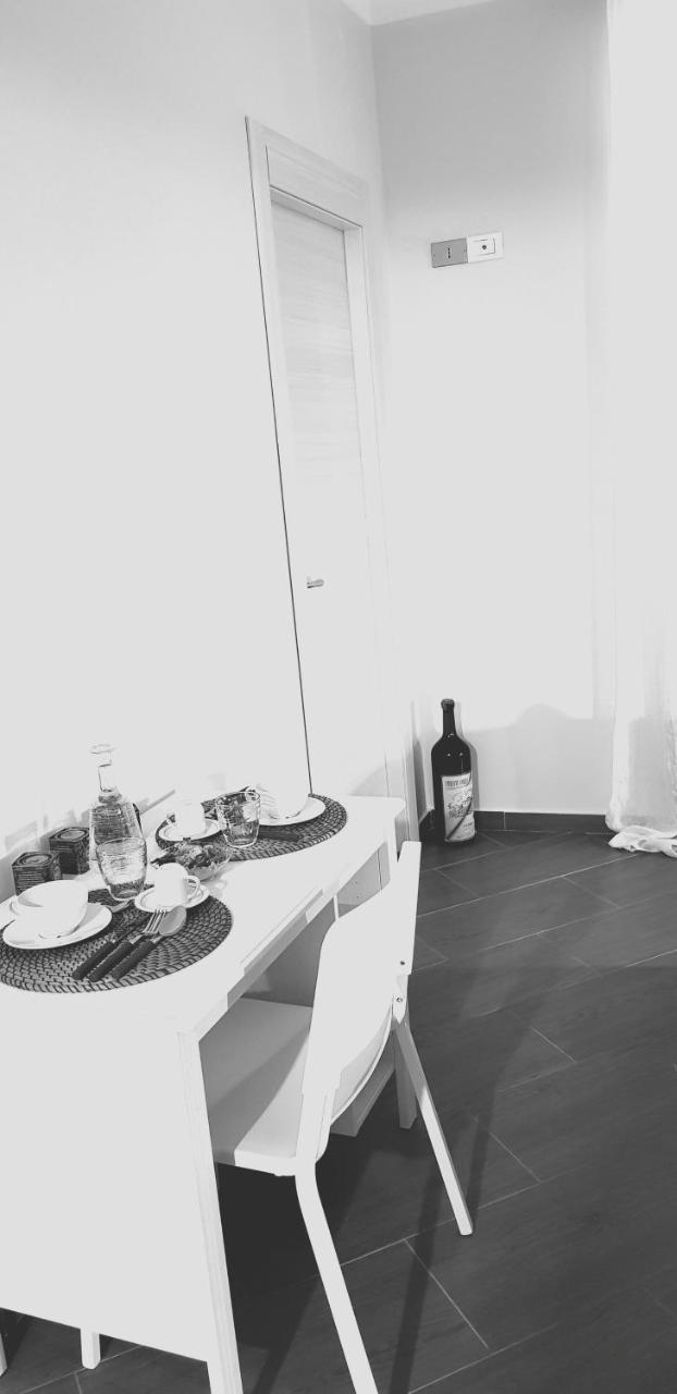 Apartament Home Lory Palermo Esterno foto