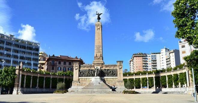 Apartament Home Lory Palermo Esterno foto